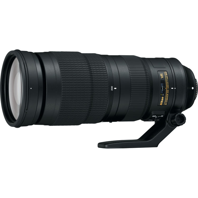 NIKON FS NIKKOR 200-500 mm f/5.6E ED VR