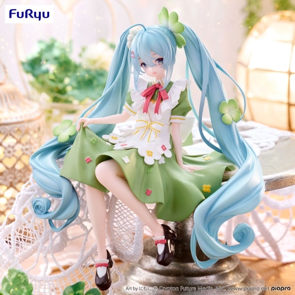 Figurine FuRyu Hatsune Miku Noodle Stopper -Fée des fleurs Trèfle-