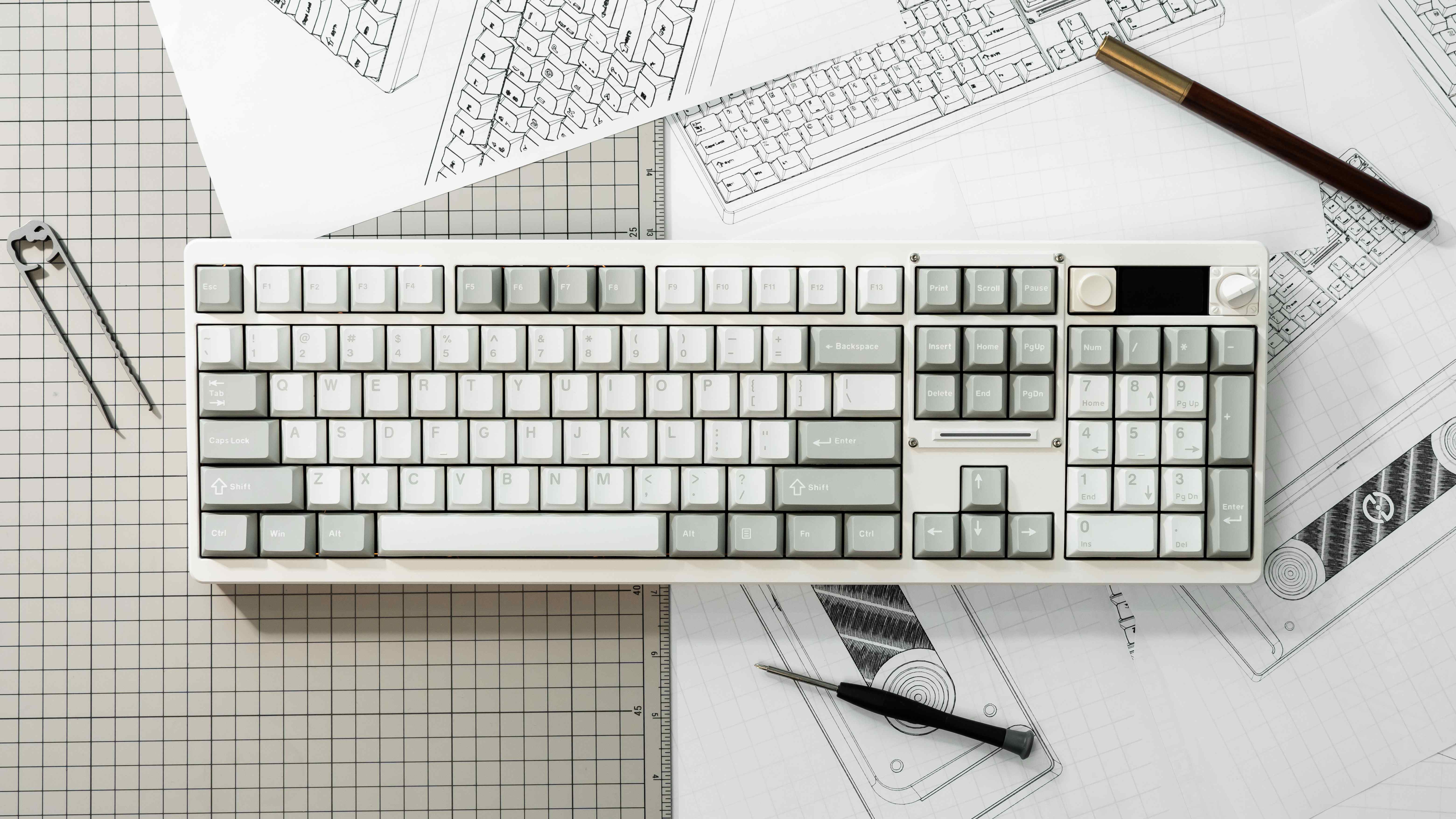 Chilkey ND104 Tri-Mode Keyboard,  Anodized Finish Aluminum w/ Screen
