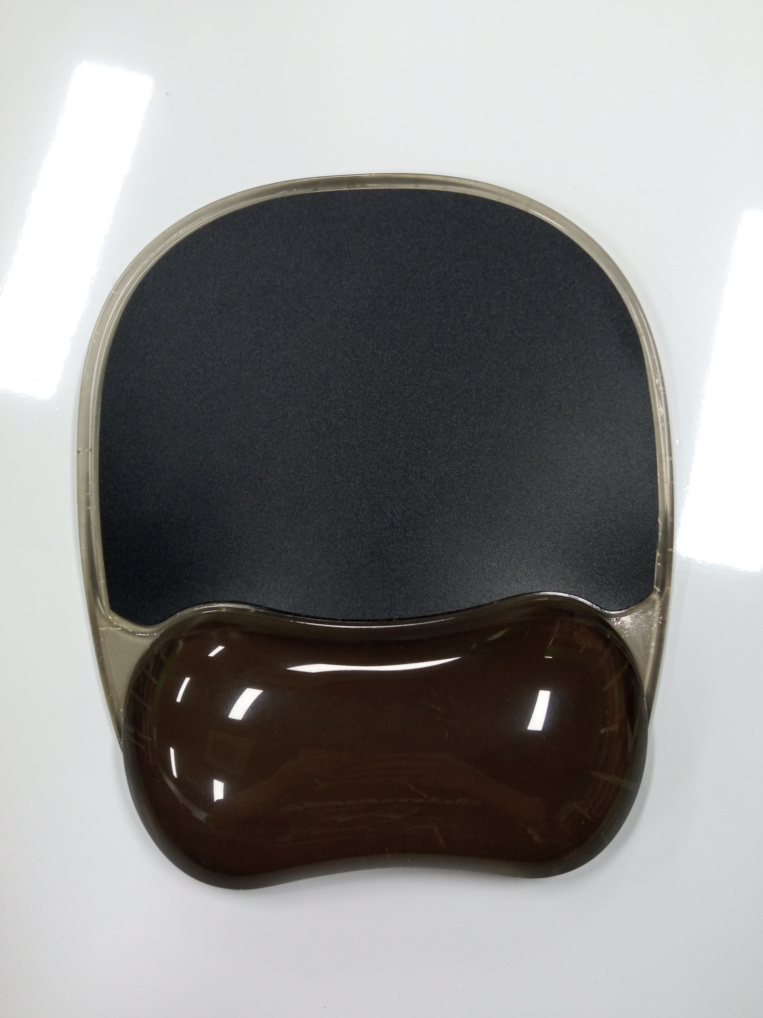 iCAN Gel Wrist Rest, Cooling Gel, Non-Skid Backing, Black