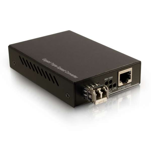 Cables To Go Convertisseur de média Gigabit 10/100/1000 Base-Tx vers 1000Base LC (conforme TAA) (26632)