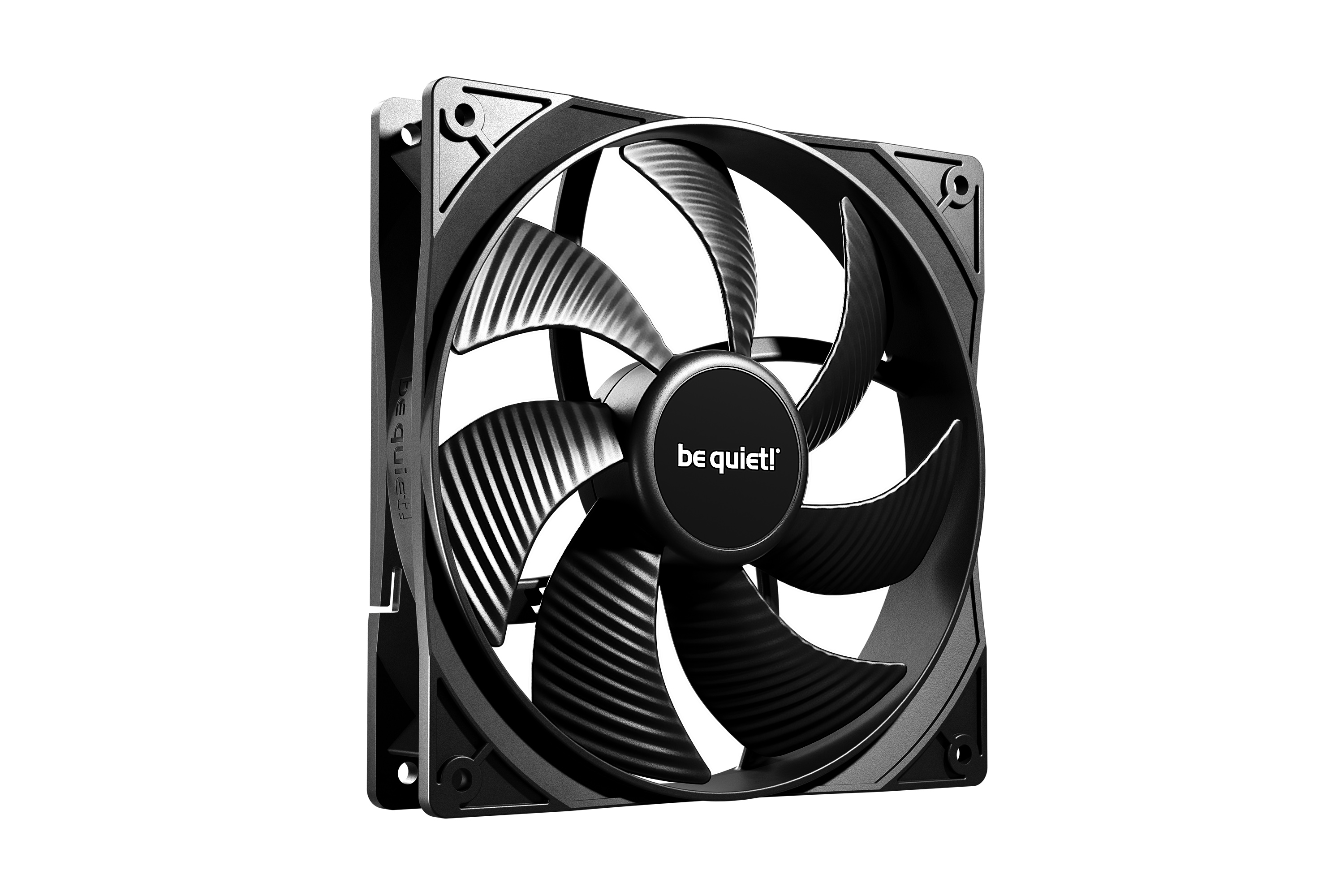 be quiet! PURE WINGS 3 140mm PWM Case Fan