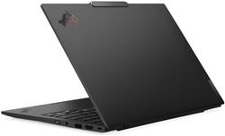 Lenovo ThinkPad X1 Carbon G13 14 po Intel Ultra 7-255U 32 Go 512 Go