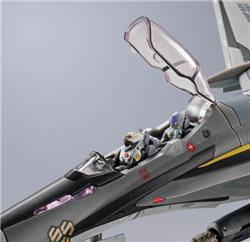 BANDAI Tamashii DX CHOGOKIN VF-25S Armored Messiah Valkyrie