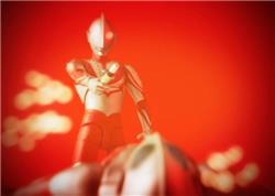 TAMASHII NATIONS ZOFFY "ULTRAMAN"