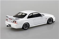 Aoshima 1/32 SNAP KIT Nissan R33 Skyline GT-R Custom Wheel (White)