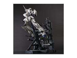 BANDAI Hobby MG 1/100 Unicorn Gundam (Screen Image Special) with MS Cage  'Gundam UC' Model kit