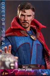 Hot Toys Doctor Strange in the Multiverse of Madness Doctor Strange1/6