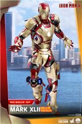 Hot Toys Iron Man 3 Mark XLII (Deluxe Version) 1/4 Quarter Scale