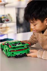 LEGO Technic  Porsche 911 GT3 R REXY AO Racing Car 42224