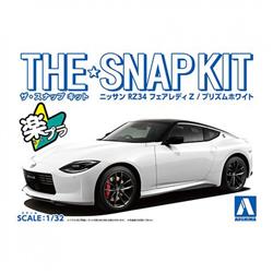 Aoshima 1/32 SNAP KIT #17-E Nissan RZ34 Fairlady Z (Prism White)