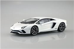 Kit de montage Aoshima 1/32e n° 12-A Lamborghini Aventador S (blanc perle)