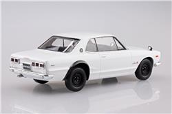 Aoshima 1/32 SNAP KIT #16-WH Nissan C10 Skyline 2000GT-R(White)