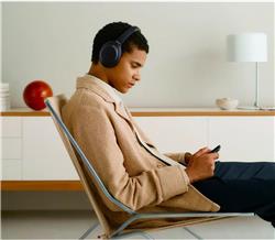 SONY Casque sans fil à réduction du bruit WH-1000XM4C, Noir