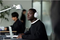 SONY Casque sans fil à réduction du bruit WH-CH730N, Blanc