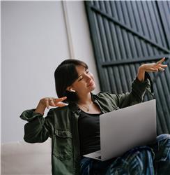 SENNHEISER ACCENTUM Open Open-Ear Wireless Earbuds, Cream