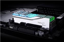 G.SKILL Trident Z5 Royal RGB 32 Go (2x16 Go) DDR5 6400 MHz CL32 UDIMM
