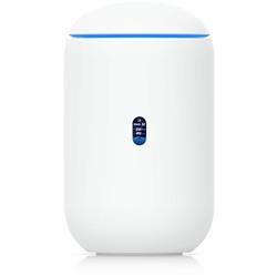 UBIQUITI UDR7 Dream Router 7 Tri-Band Wi-Fi 7 Router