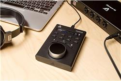 APOGEE USB Hardware Remote for Symphony I/O Mk II/Element, Black