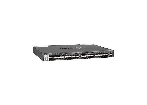 NETGEAR (XSM4348FS-100NES) Commutateur géré empilable 10 Gigabits à 48 ports de fibre optique