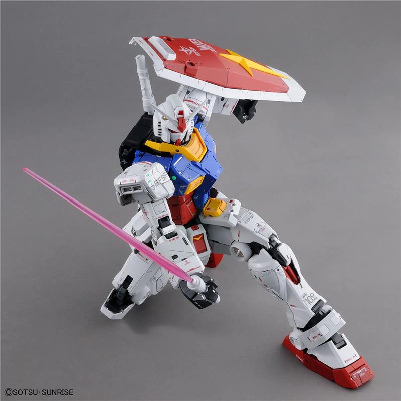BANDAI PGU 1/60 RX-78-2 Gundam - Canada Computers & Electronics