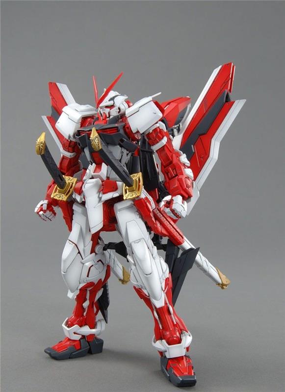 BANDAI Hobby MG 1/100 Gundam Astray Red Frame Revise Kai Custom