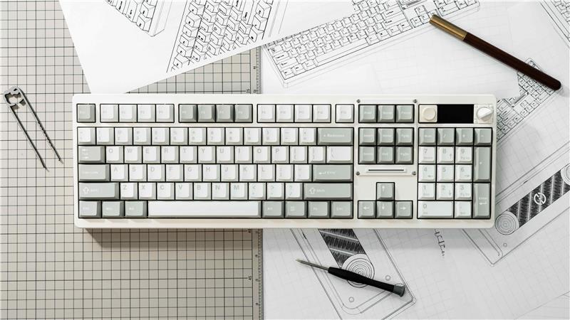 Chilkey ND104 Tri-Mode Keyboard,  Anodized Finish Aluminum w/ Screen