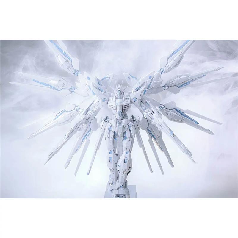 P-BANDAI MGEX 1/100 STRIKE FREEDOM GUNDAM [TWILIGHT COATING]