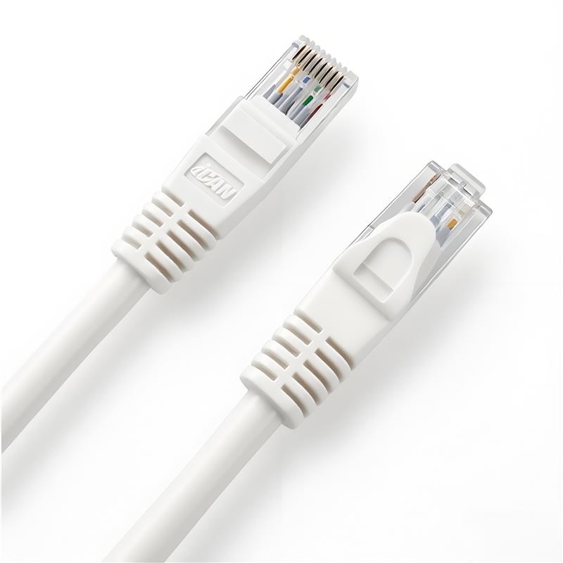 iCAN CAT6 High Speed Ethernet Cable,1000Mbps 26AWG, 7FT, White