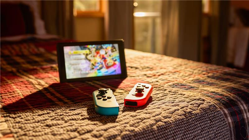 Nintendo Switch (OLED Model) Console - Red/Blue - Canada Computers