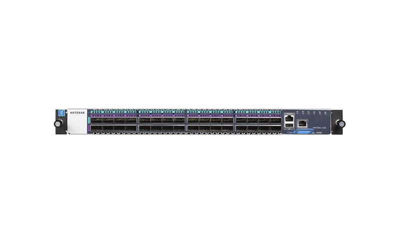NETGEAR (CSM4532-100NAS) 32 ports - Gérable - 3 couches prises en charge - Modulaire - Paire torsadée - 1U de hauteur - Mont...