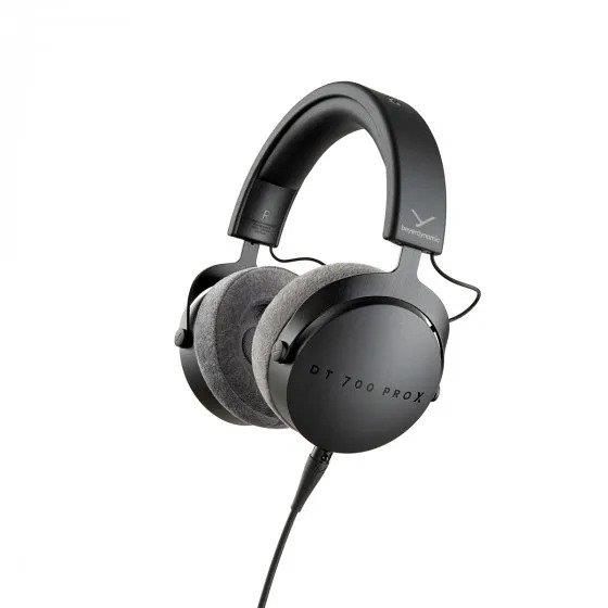 BEYERDYNAMIC (DT 700 PRO X)...